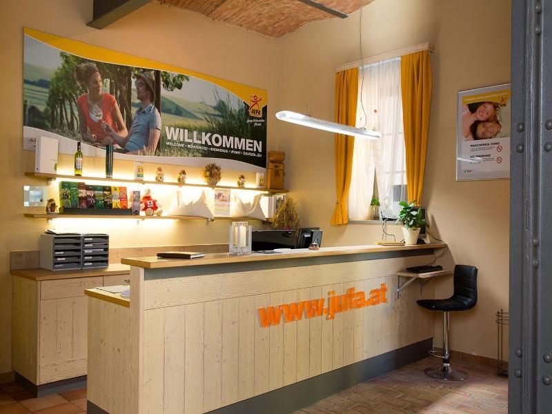 Jufa Hotel Weinviertel - Eselsmuehle Seefeld-Kadolz Extérieur photo