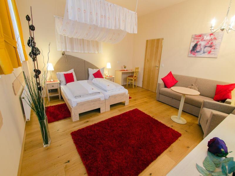 Jufa Hotel Weinviertel - Eselsmuehle Seefeld-Kadolz Extérieur photo